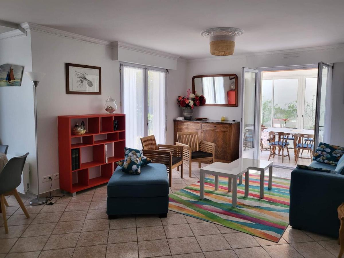 Appartement 3 Chambres 6 Pers Rez De Jardin 5Min Plage Quartier Du Phare Location Du Dimanche Au Dimanche En Juillet Et Aout ลาทร็องช์-ซูร์-แมร์ ภายนอก รูปภาพ