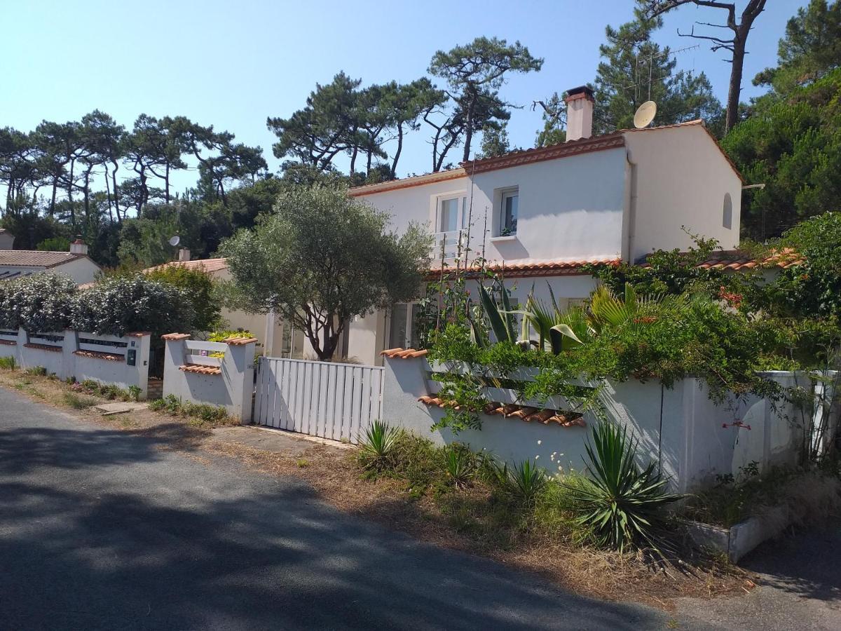 Appartement 3 Chambres 6 Pers Rez De Jardin 5Min Plage Quartier Du Phare Location Du Dimanche Au Dimanche En Juillet Et Aout ลาทร็องช์-ซูร์-แมร์ ภายนอก รูปภาพ