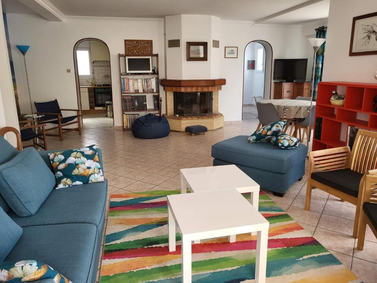 Appartement 3 Chambres 6 Pers Rez De Jardin 5Min Plage Quartier Du Phare Location Du Dimanche Au Dimanche En Juillet Et Aout ลาทร็องช์-ซูร์-แมร์ ภายนอก รูปภาพ