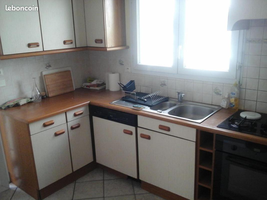 Appartement 3 Chambres 6 Pers Rez De Jardin 5Min Plage Quartier Du Phare Location Du Dimanche Au Dimanche En Juillet Et Aout ลาทร็องช์-ซูร์-แมร์ ภายนอก รูปภาพ