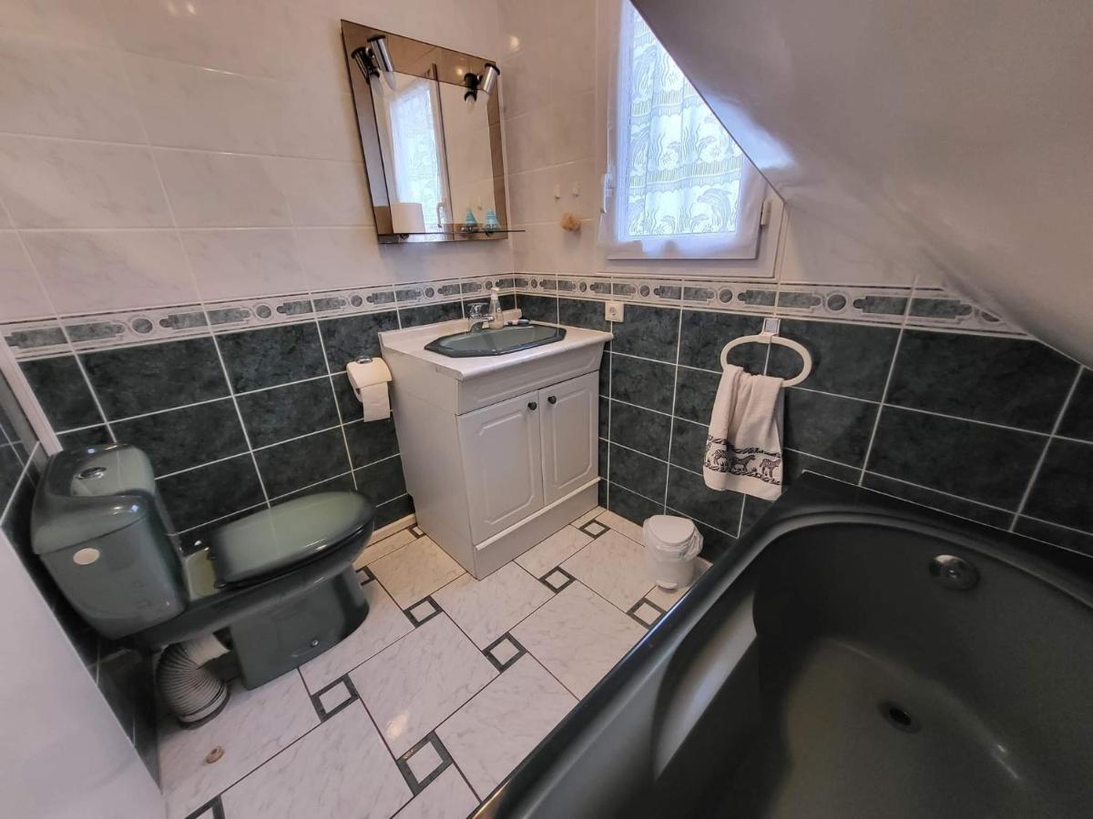 Appartement 3 Chambres 6 Pers Rez De Jardin 5Min Plage Quartier Du Phare Location Du Dimanche Au Dimanche En Juillet Et Aout ลาทร็องช์-ซูร์-แมร์ ภายนอก รูปภาพ