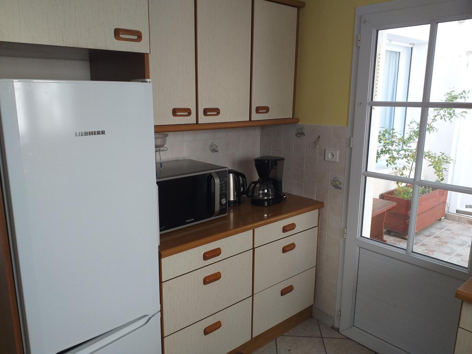 Appartement 3 Chambres 6 Pers Rez De Jardin 5Min Plage Quartier Du Phare Location Du Dimanche Au Dimanche En Juillet Et Aout ลาทร็องช์-ซูร์-แมร์ ภายนอก รูปภาพ